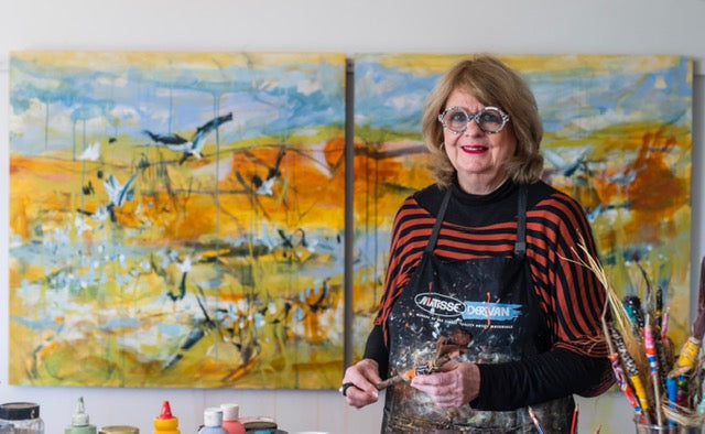 Bush Exchange | Introducing Rhonda Campbell | Rhonda is a landscape painter and printmaker based in Orange in the Central Tablelands region of New South Wales. Through her works she is trying to convey her relationship with the land and nature, whether working in the desert, bush or wetlands.